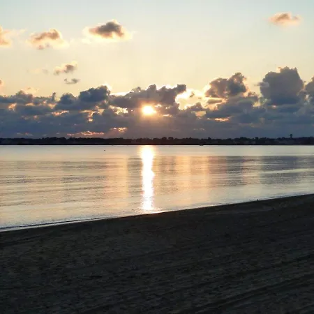 Charmant Appartement A La Baule 67 M² Vue Jardin Et Mer