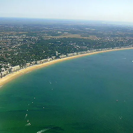 Apartment Charmant Appartement A La Baule 67 M² Vue Jardin Et Mer